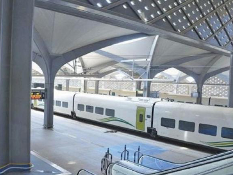 انطلاق رحلات قطار الحرمين والحجز أون لاين